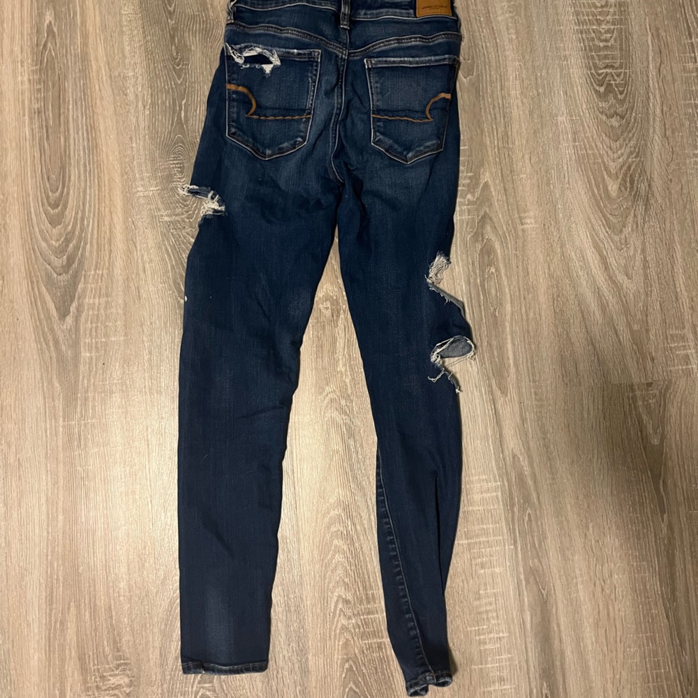 American Eagle Size 6 High Rise Ripped Jegging - Picture 2 of 4